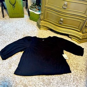 Classy black top with puffy mid sleeve, size Large, NWT